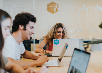 ¿Por qué Desarrollo Web y Análisis de Datos?